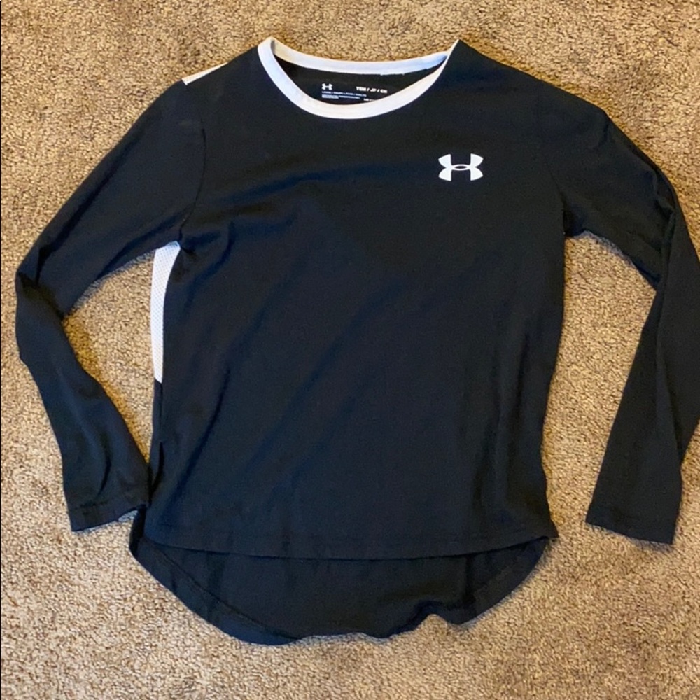 Under armor shirt